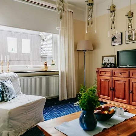 Harzsuites - Warlich *