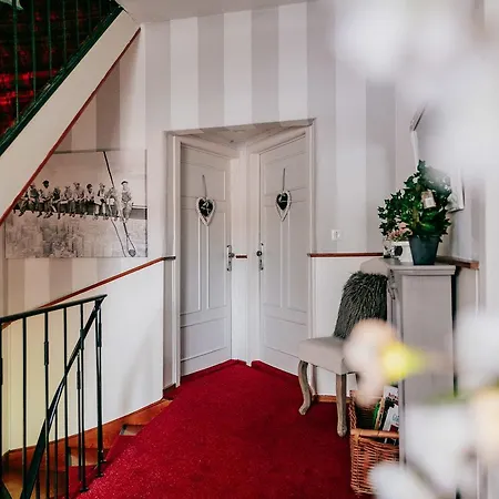 Harzsuites - Warlich برونلاغ